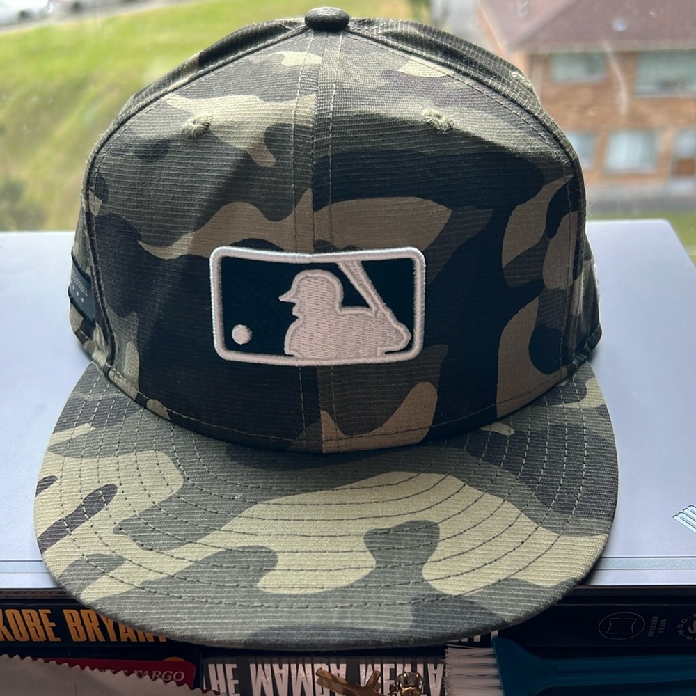 New Era MLB Salute to Service Hat 7 3/8